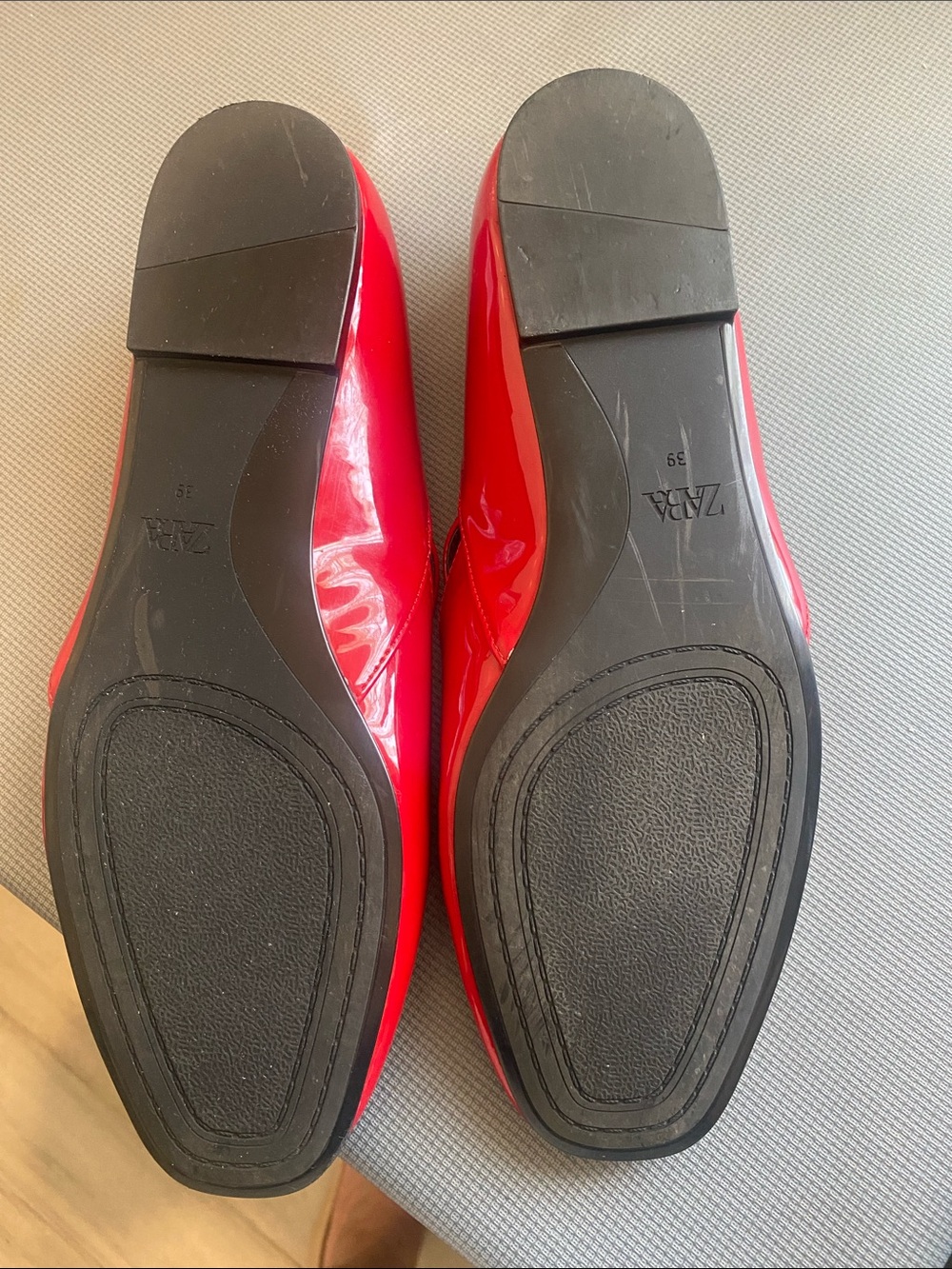 Zara Red Patent Mary Jane Flats with Buckle Strap - Picture 4 of 4
